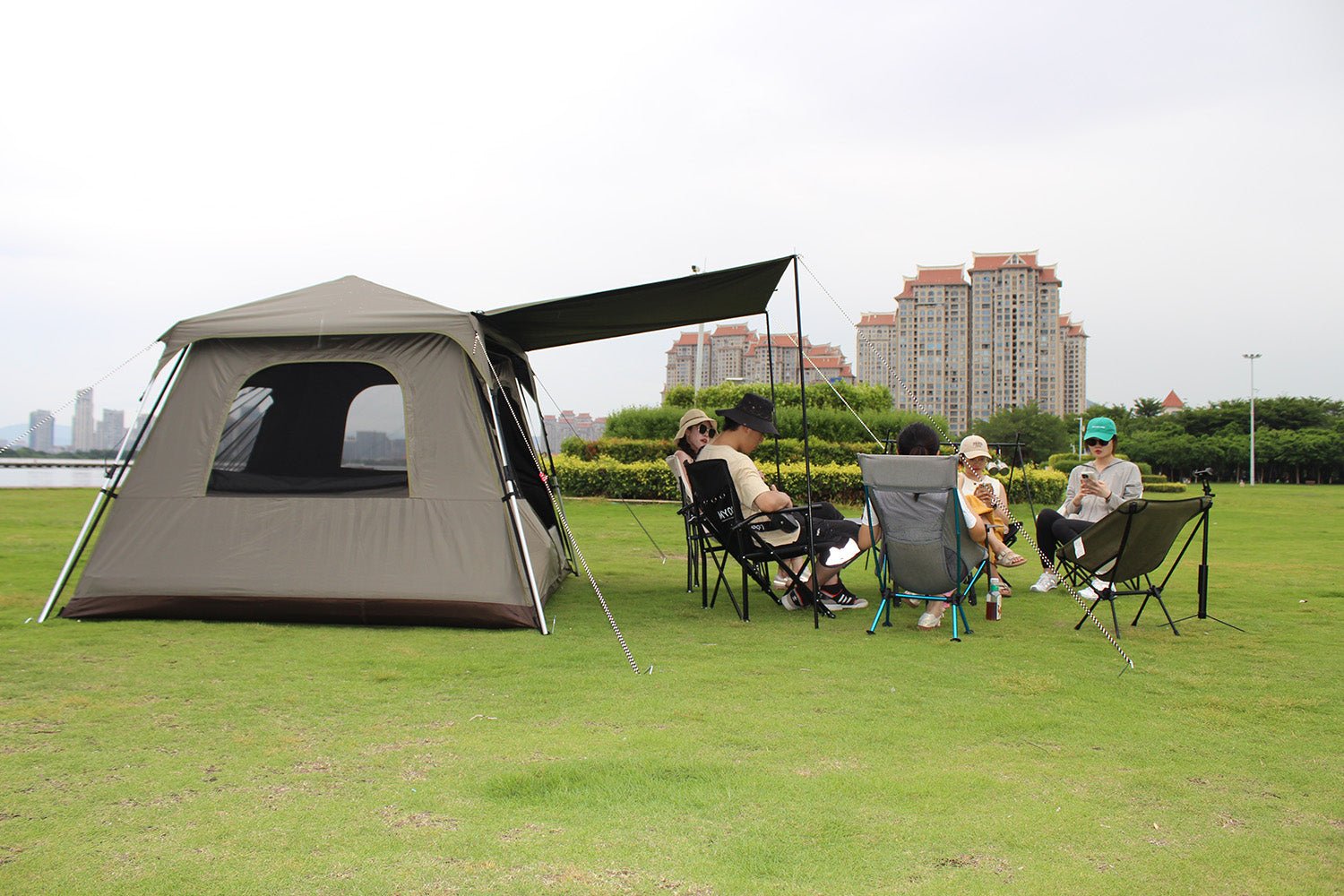 Unveiling the Pyramid Tent: Top Features for the Adventurous Camper - MARVELOUS OUTDOOR